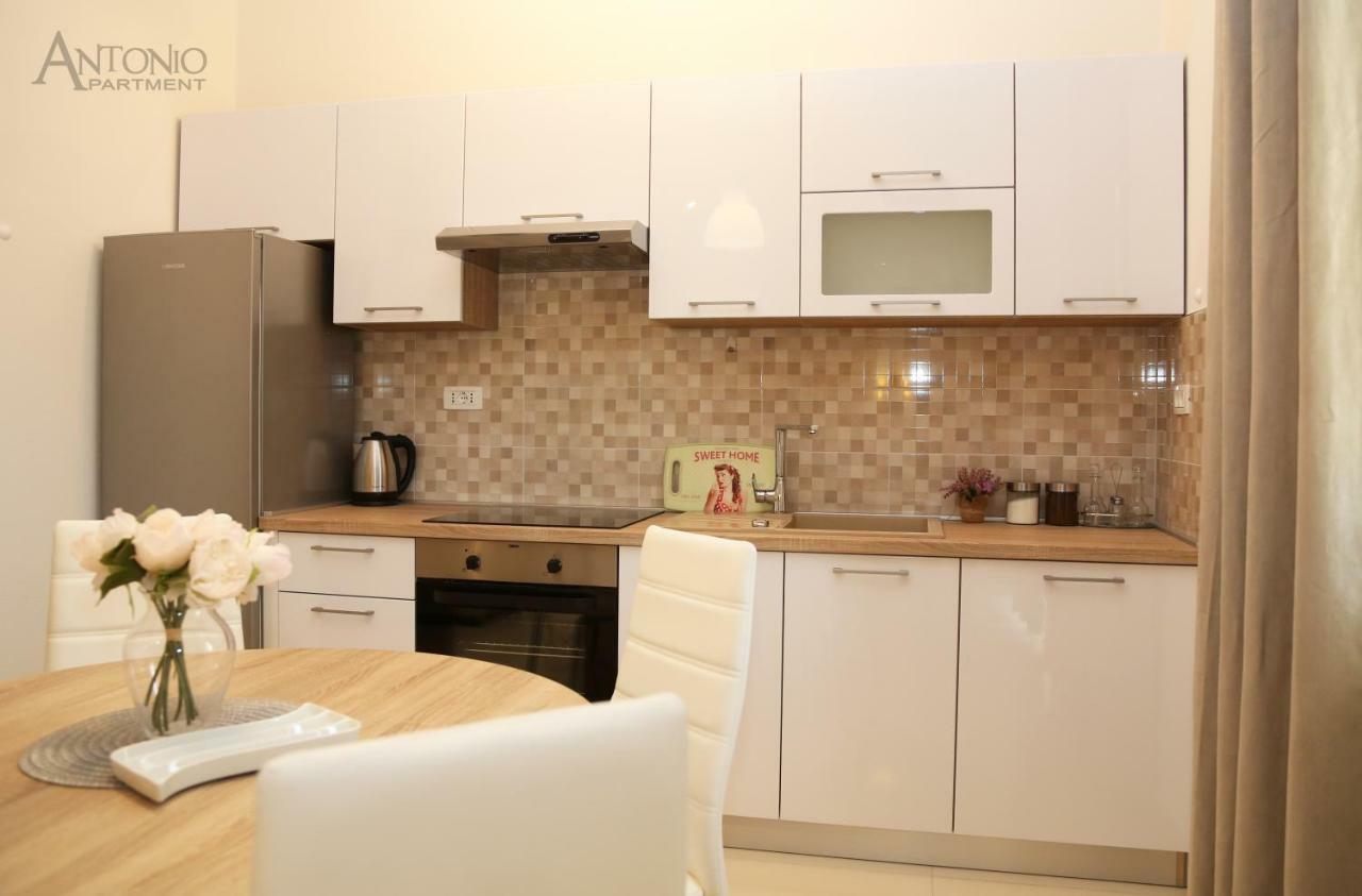 Antonio Apartment Sibenik Bagian luar foto