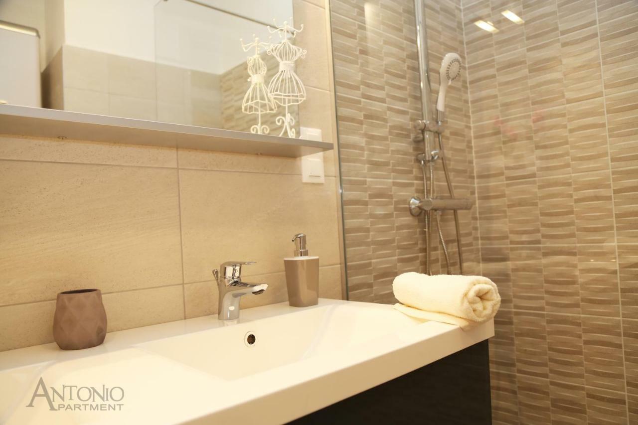 Antonio Apartment Sibenik Bagian luar foto
