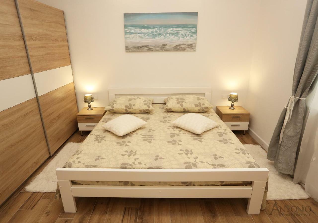 Antonio Apartment Sibenik Bagian luar foto