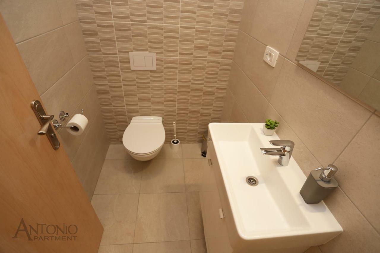 Antonio Apartment Sibenik Bagian luar foto