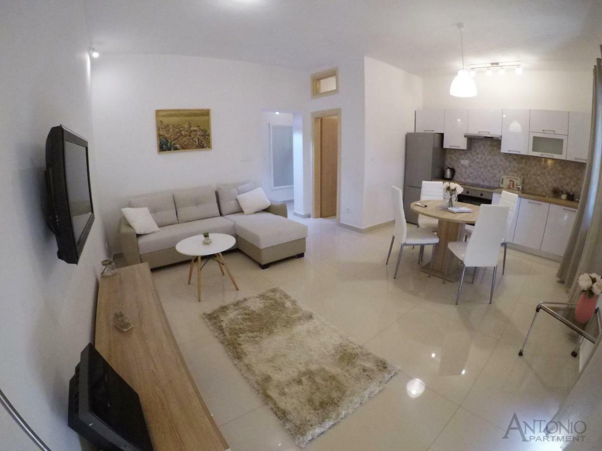 Antonio Apartment Sibenik Bagian luar foto
