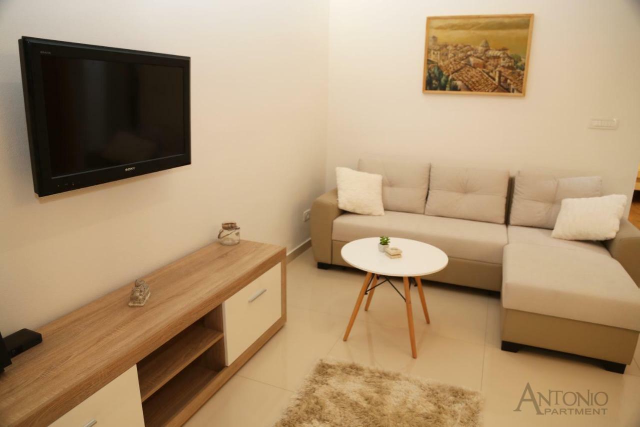 Antonio Apartment Sibenik Bagian luar foto