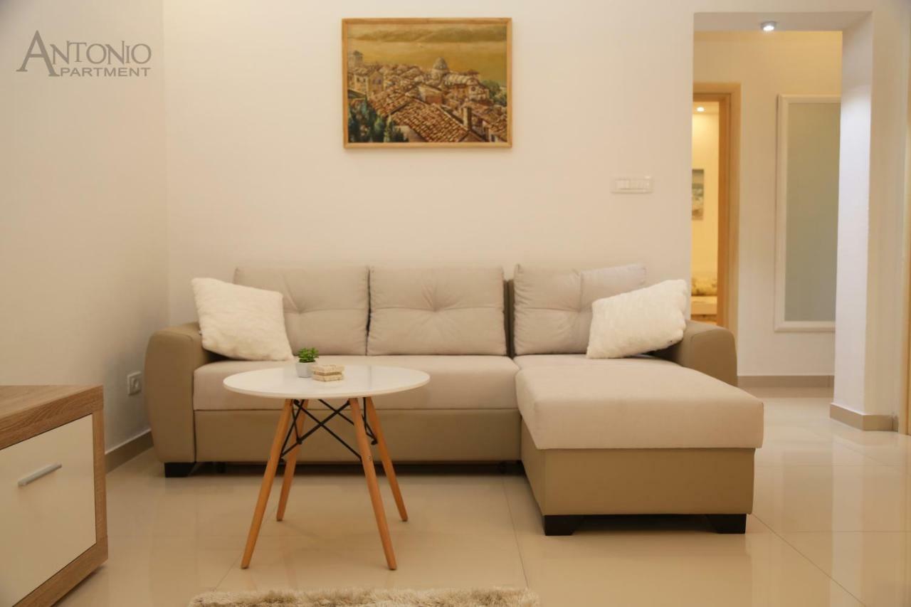 Antonio Apartment Sibenik Bagian luar foto